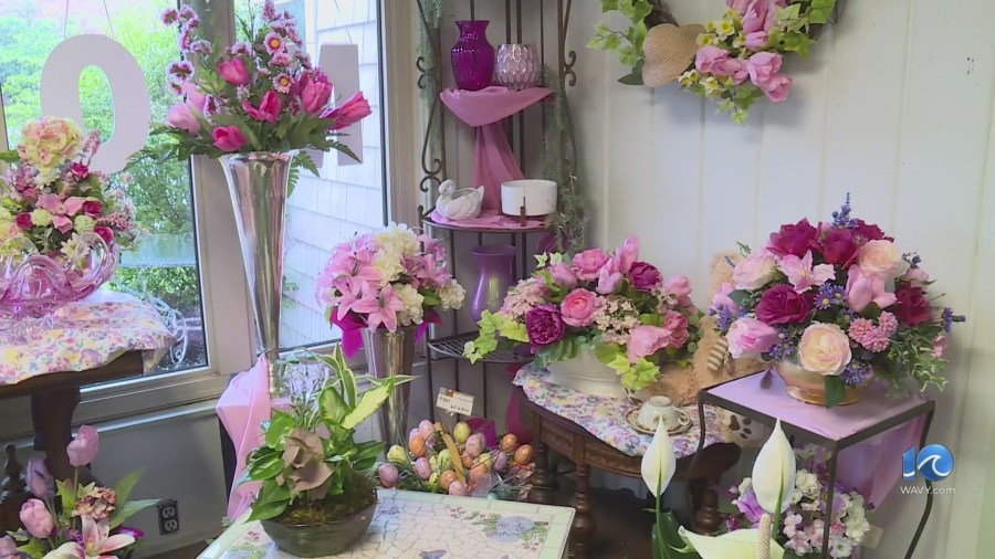 Tariffs impact imported flowers ahead of Mother's Day