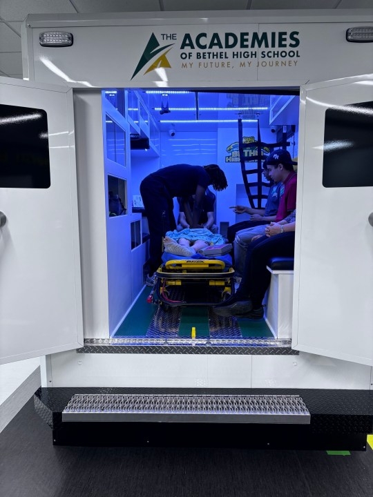 Bethel HS debuts new simulation lab