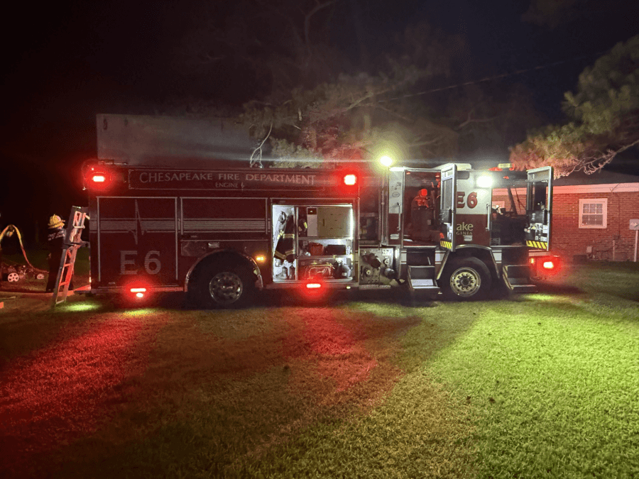 2 sheds a complete loss in Chesapeake fire