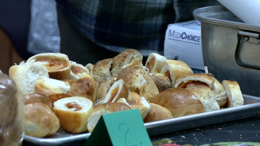 Kingwood holds first Chili and Pepperoni Roll Cook Off