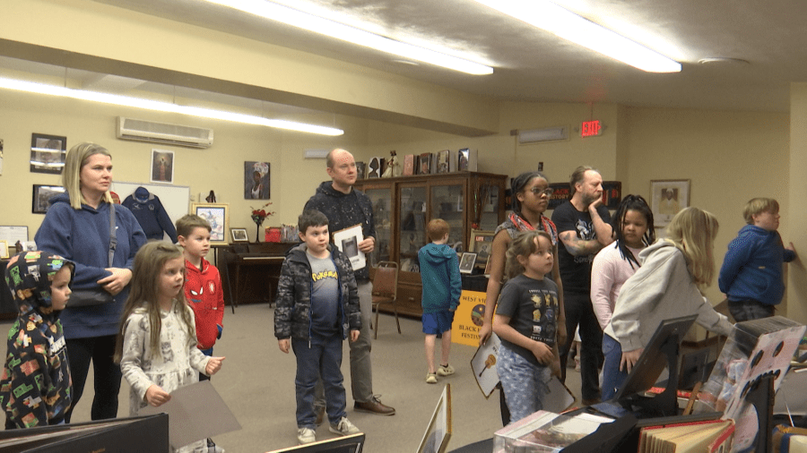 Kelly Miller Community Center hosts kids event celebrating Black History Month