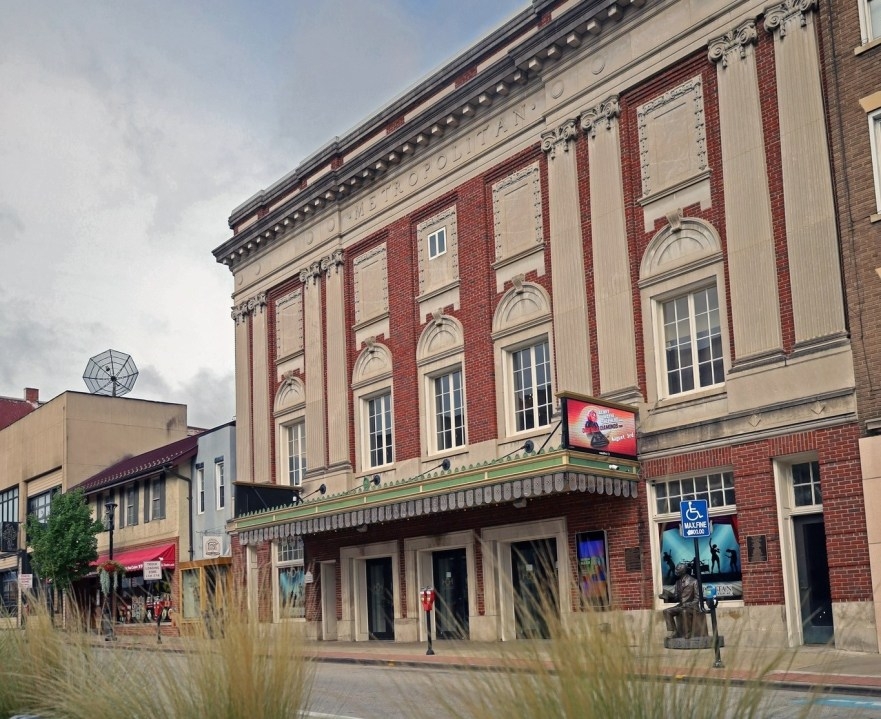 Estate donates $75,000 to preserve Metropolitan Theatre
