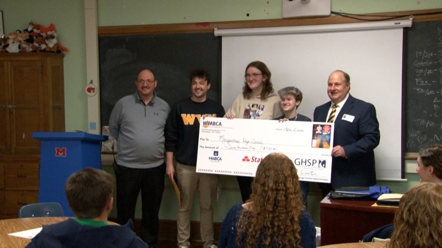 2 local schools receive awards for creating alcohol PSAs