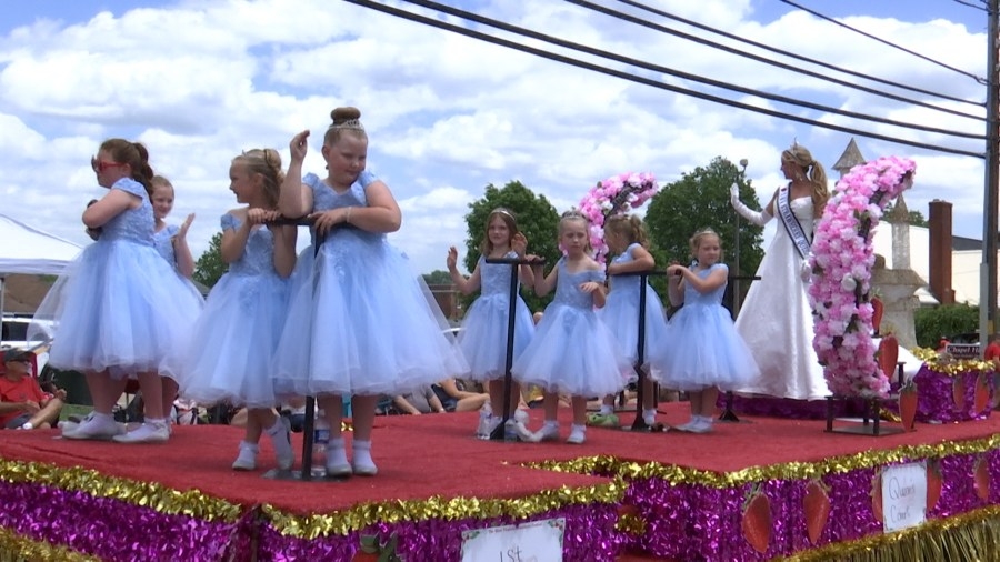 Grand feature parade showcases spirit of the West Virginia Strawberry Festival