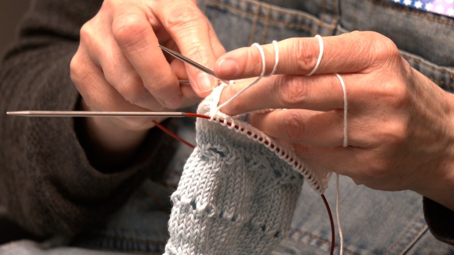Morgantown holds Knit-a-thon to fight against hunger