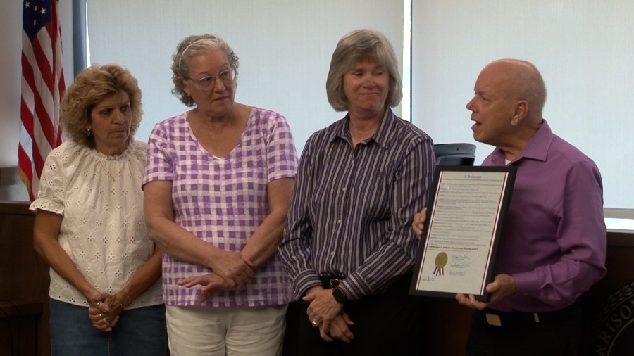 Advocates help raise awareness in Harrison County for Alzheimer's and Brain Awareness Month