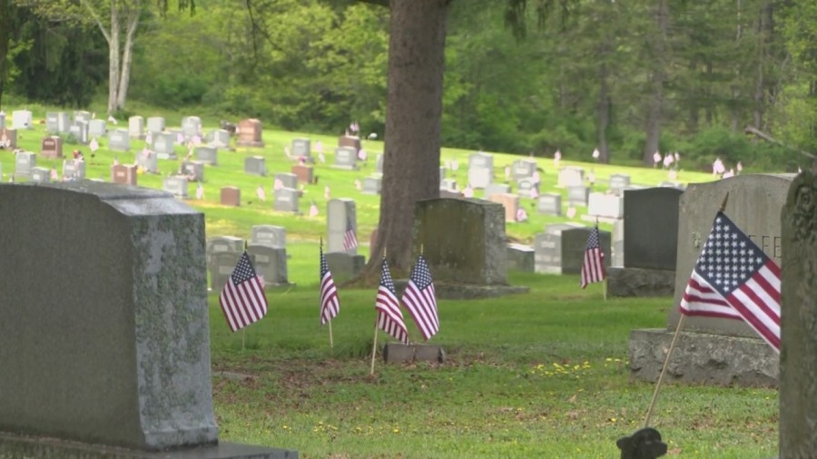 University helping families visit their fallen veterans