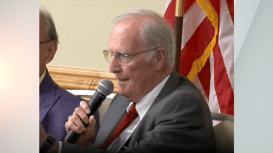 Local radio voice Tommy Woods passed away at 86