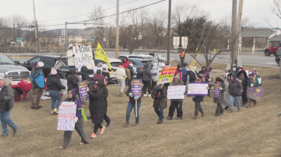 Nurses reach contract agreement after negotiations to improve wages, benefits