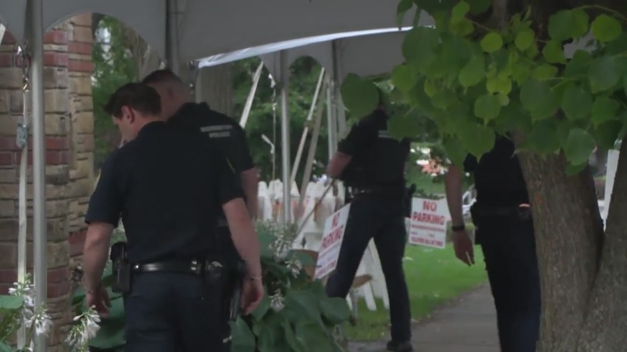 Police and K-9 units conduct search in downtown Scranton