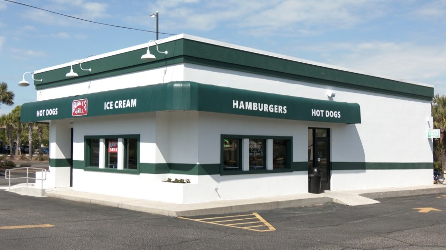Iconic Myrtle Beach fast food joint to reopen after 2023 fire