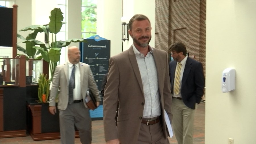 Myrtle Beach pastor John-Paul Miller accused of raping 15-year-old girl