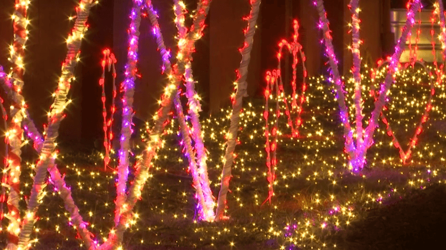 Conway business owners say holiday decorations help sales during off season