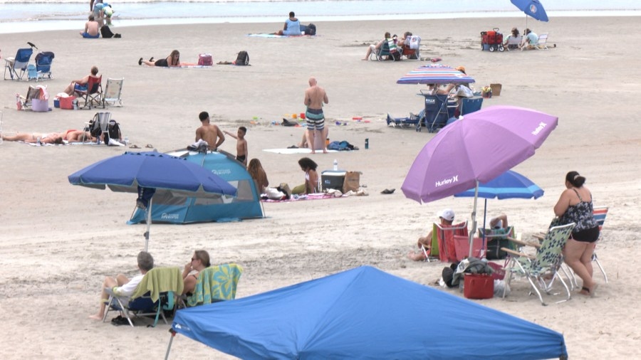 Folly Beach Braces for large crowds during Memorial Day weekend