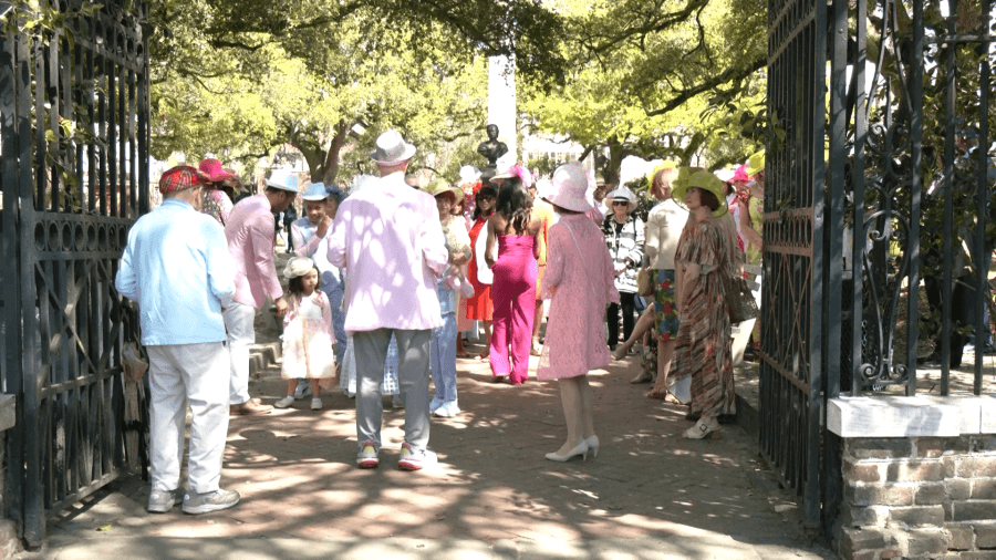 Hat Ladies of Charleston to hold annual Easter stroll