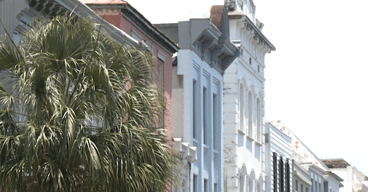 City of Charleston considers first reading of juvenile curfew ordinance
