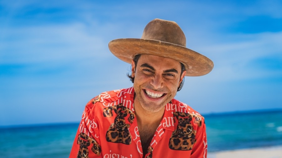 Uplifting country star Niko Moon to headline music and wellness event at The Refinery