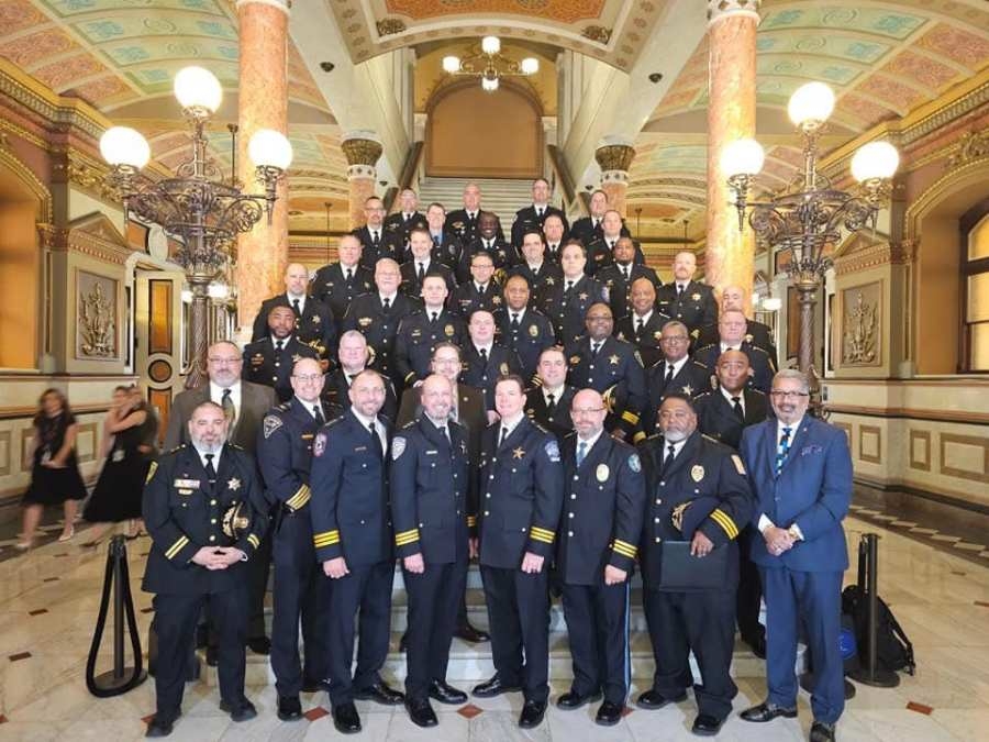 Illinois police advocate for and against bills at State Capitol on Lobby Day