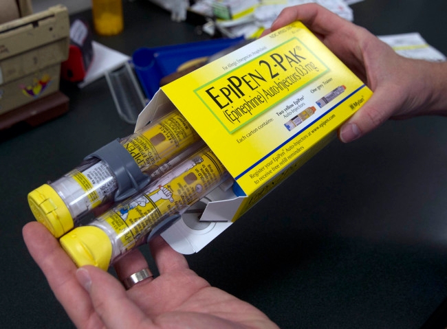 Illinois House passes ‘Dillon's Law' to help more people carry Epi-Pens