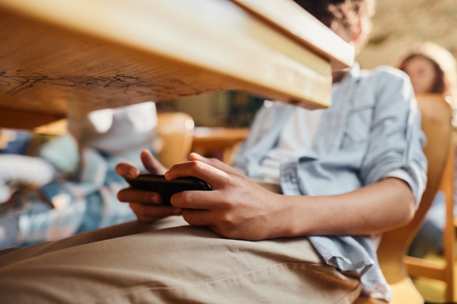 Pritzker targeting phone usage in school