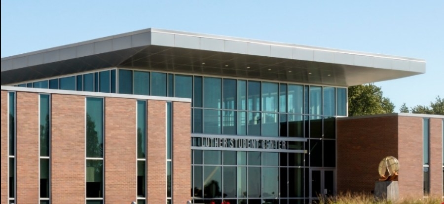 Illinois could offer bachelor degrees at community colleges with new bill