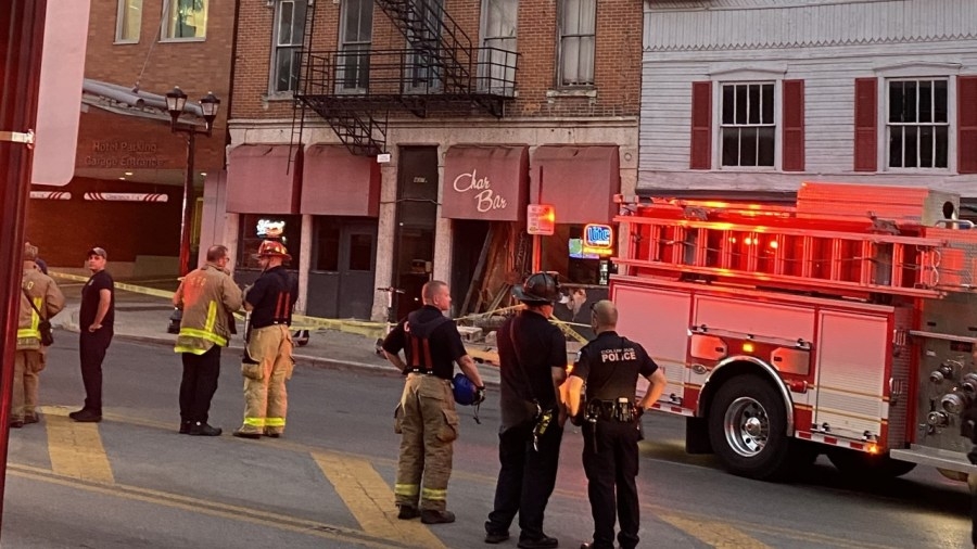 Seven months after car crashes into Downtown building, bar sets reopening date