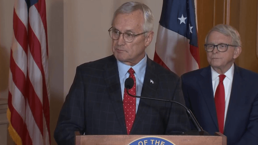 Report: Tressel weighs run at governor's office