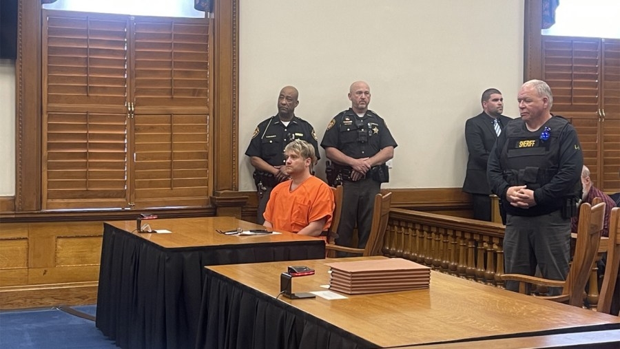 Son of New Albany church leaders pleads not guilty to new rape charges