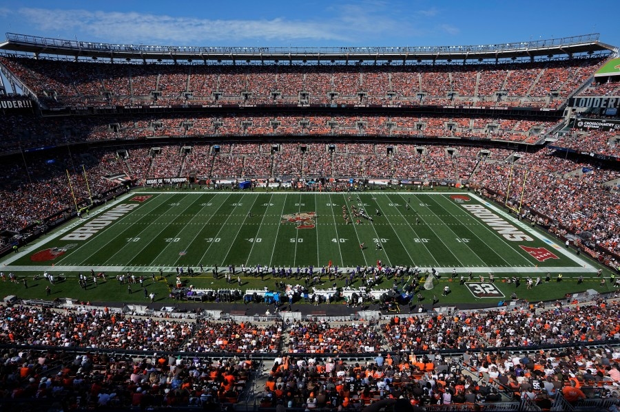 Lawsuit seeks to stop Browns stadium funding