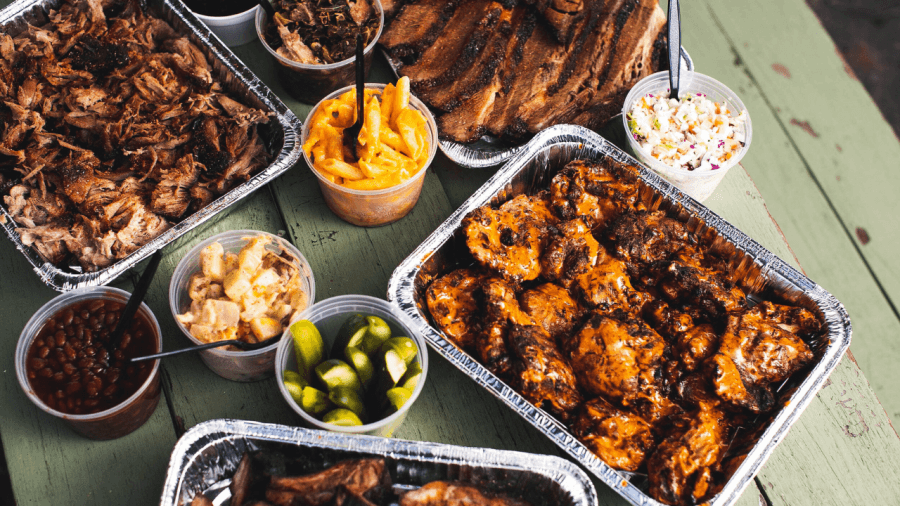 Ray Ray's Hog Pit to open new location in former Wizard of Za shop