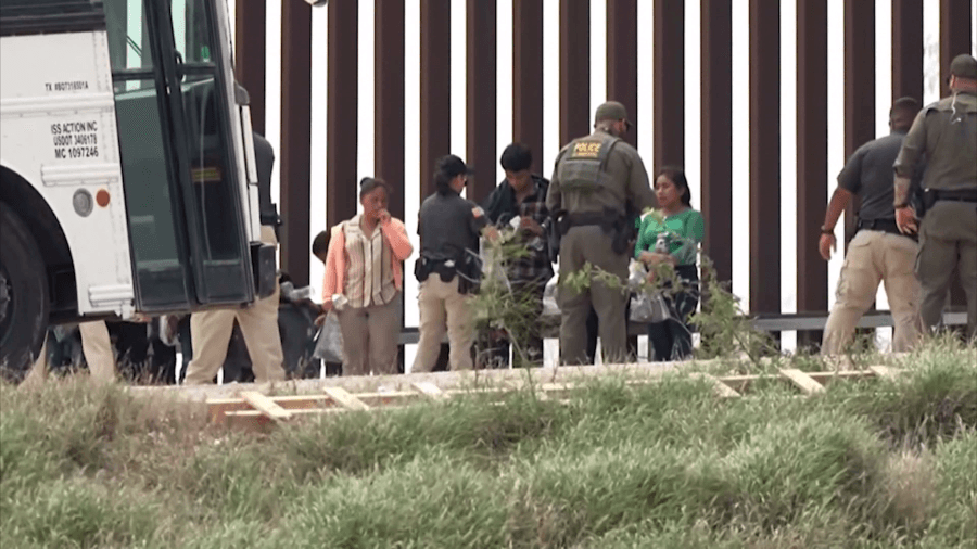 U.S. Marshals visit southern border