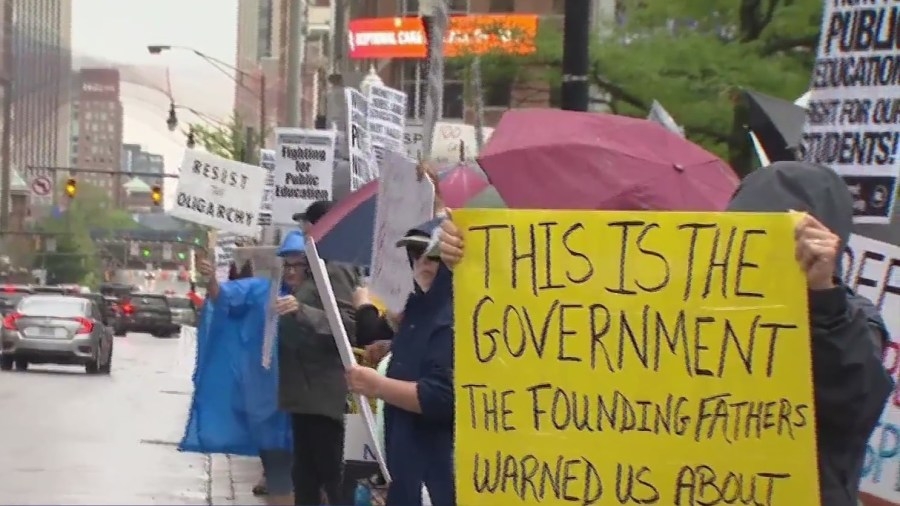 Rally at Ohio Statehouse protests education funding cuts