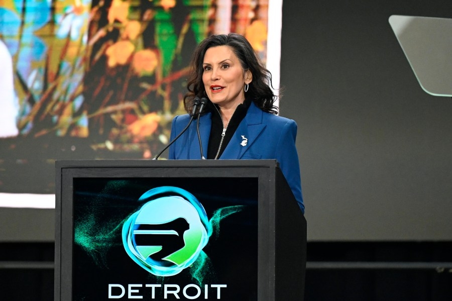 Michigan governor shades Ohio in calling for semiconductor fabs to be built there