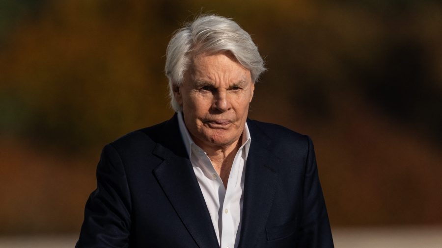 Sex trafficking trial of former Abercrombie CEO complicated by dementia concerns