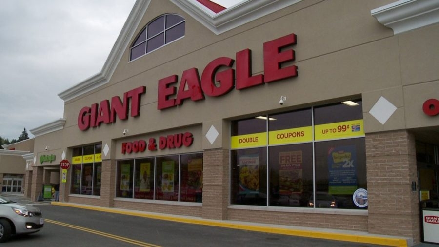 Why Giant Eagle is bringing back plastic bags at most of its Columbus locations