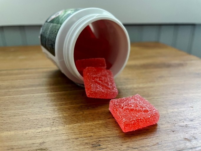 Columbus dispensary issued product alert for 'edible glitter' in cannabis gummies