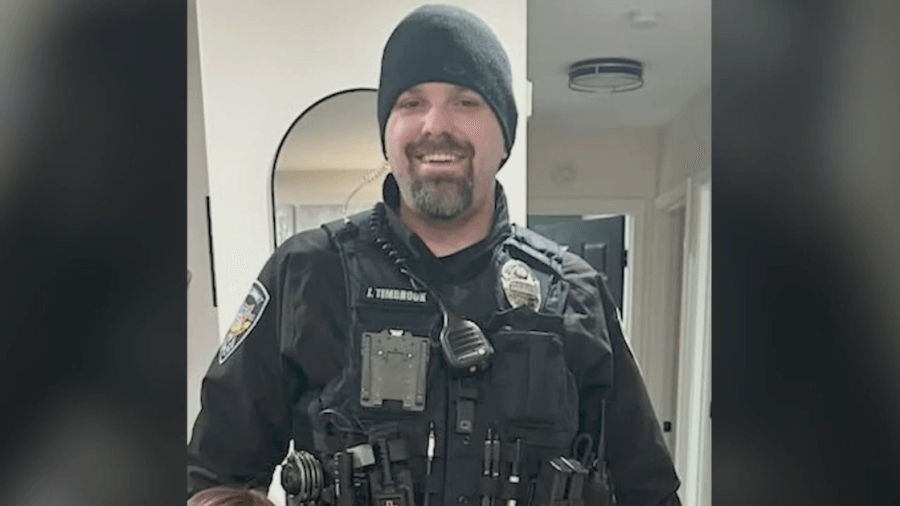 Help coming in for Lee's Summit police officer injured in shooting