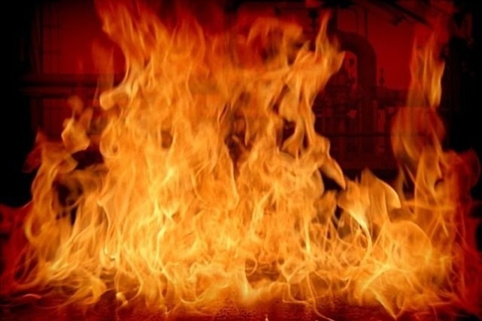 Firefighter eating at Wabash BBQ jumps into action after fire breaks out on Mother's Day