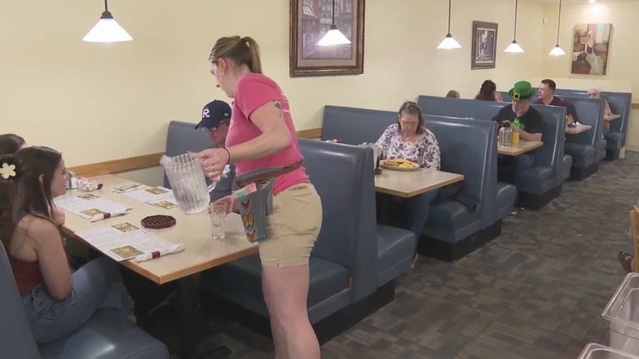 Kansas City Fire Department commends bystanders who saved two people's lives