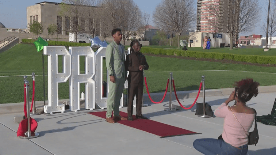 KC teens get prom-send off from community after mother is killed