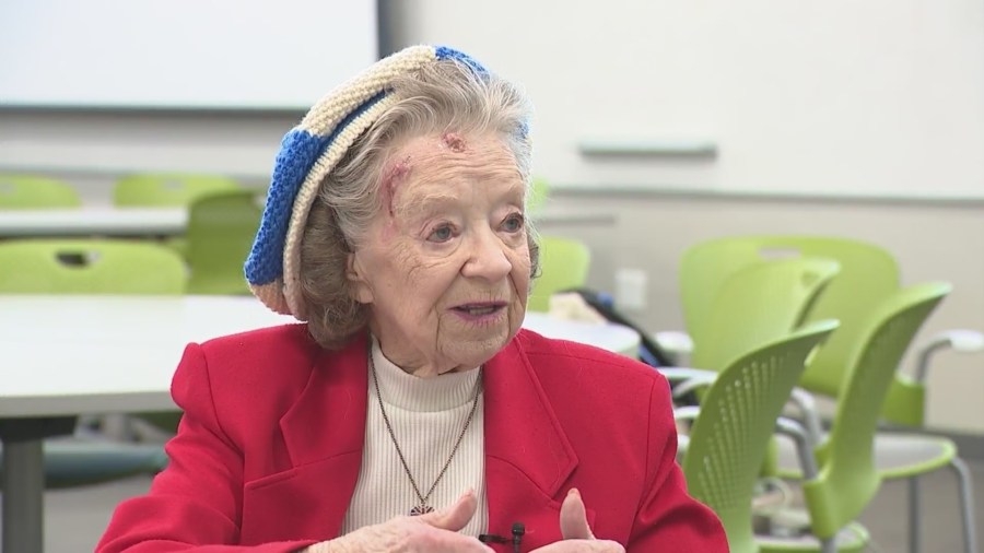 WWII veterans share memories at Rockhurst University panel discussion