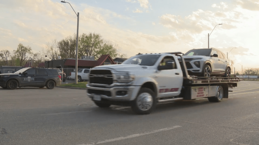 KC woman says she's a victim of tow company under criminal investigation