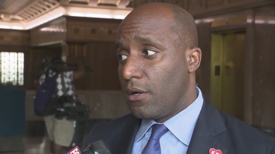KCMO to decide whether earnings tax goes on November ballot