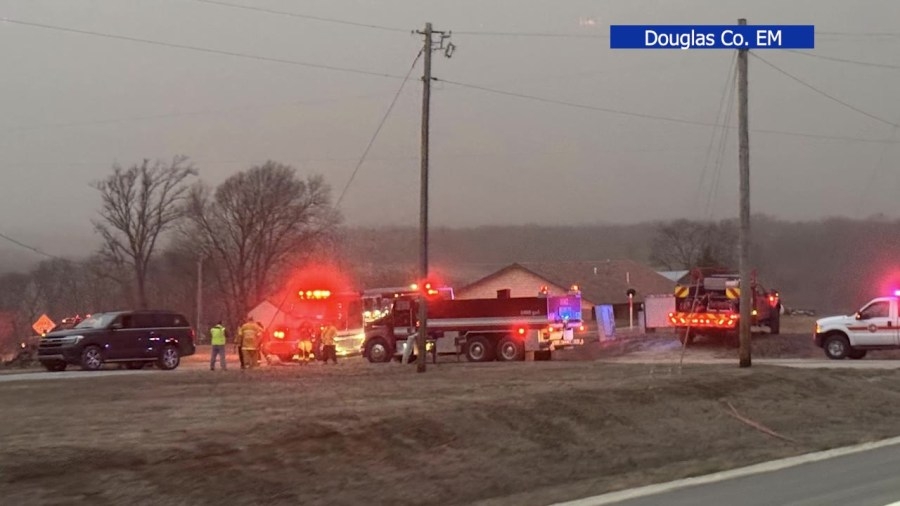 Kansas City metro responds to damaging high winds, severe weather