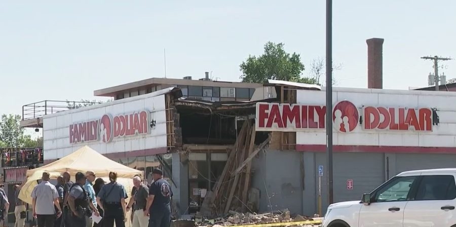 Family Dollar reportedly 'tilting' two days before deadly collapse in Kansas City