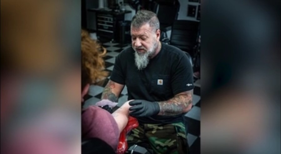 Wife, tattoo studio in Oak Grove mourn loss after motorcycle crash