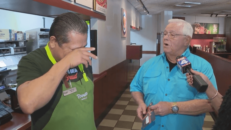 Kindness of server is recognized by customers