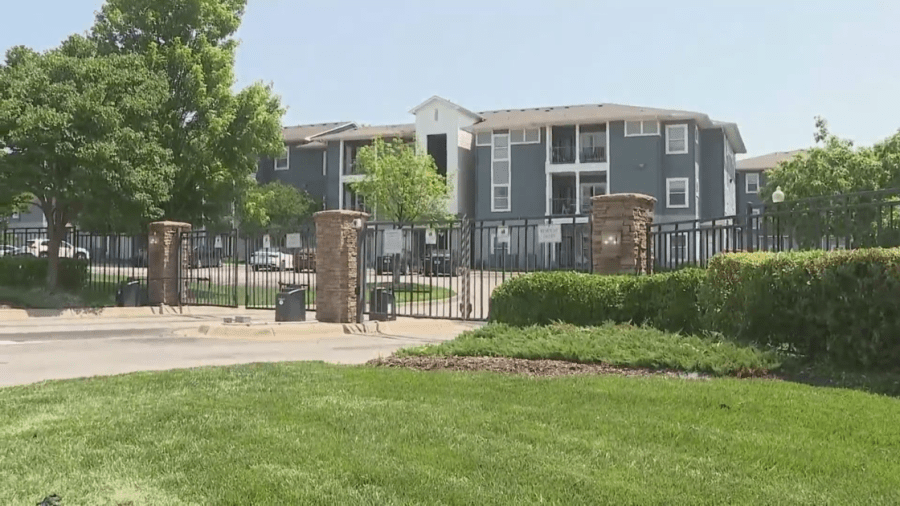 Shots fired outside Lawrence apartments; police looking for suspect