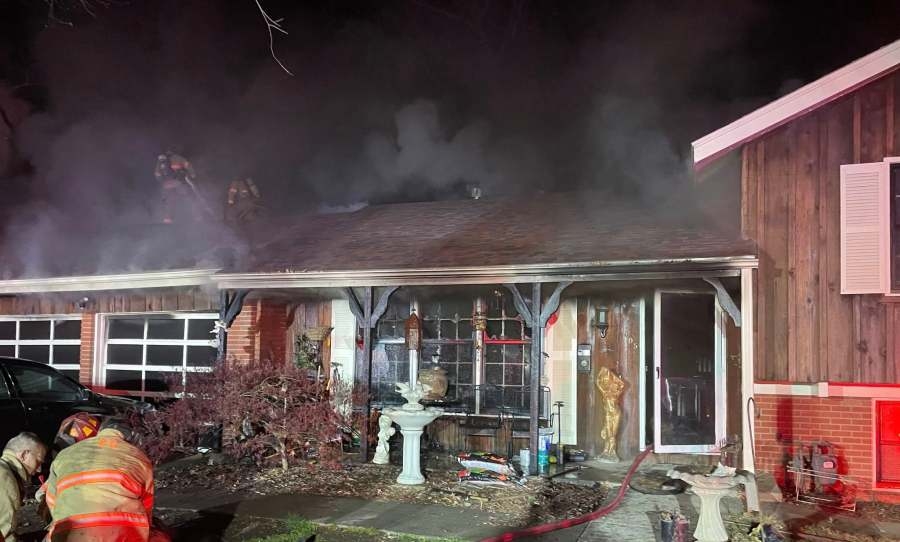 1 person critically injured after house fire in Independence early Monday