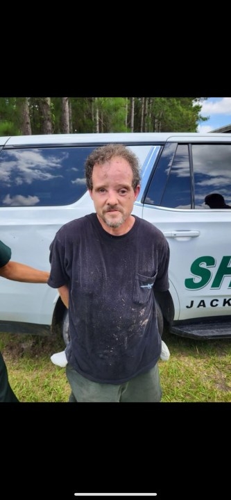 Jackson County deputies arrested wanted sex offender